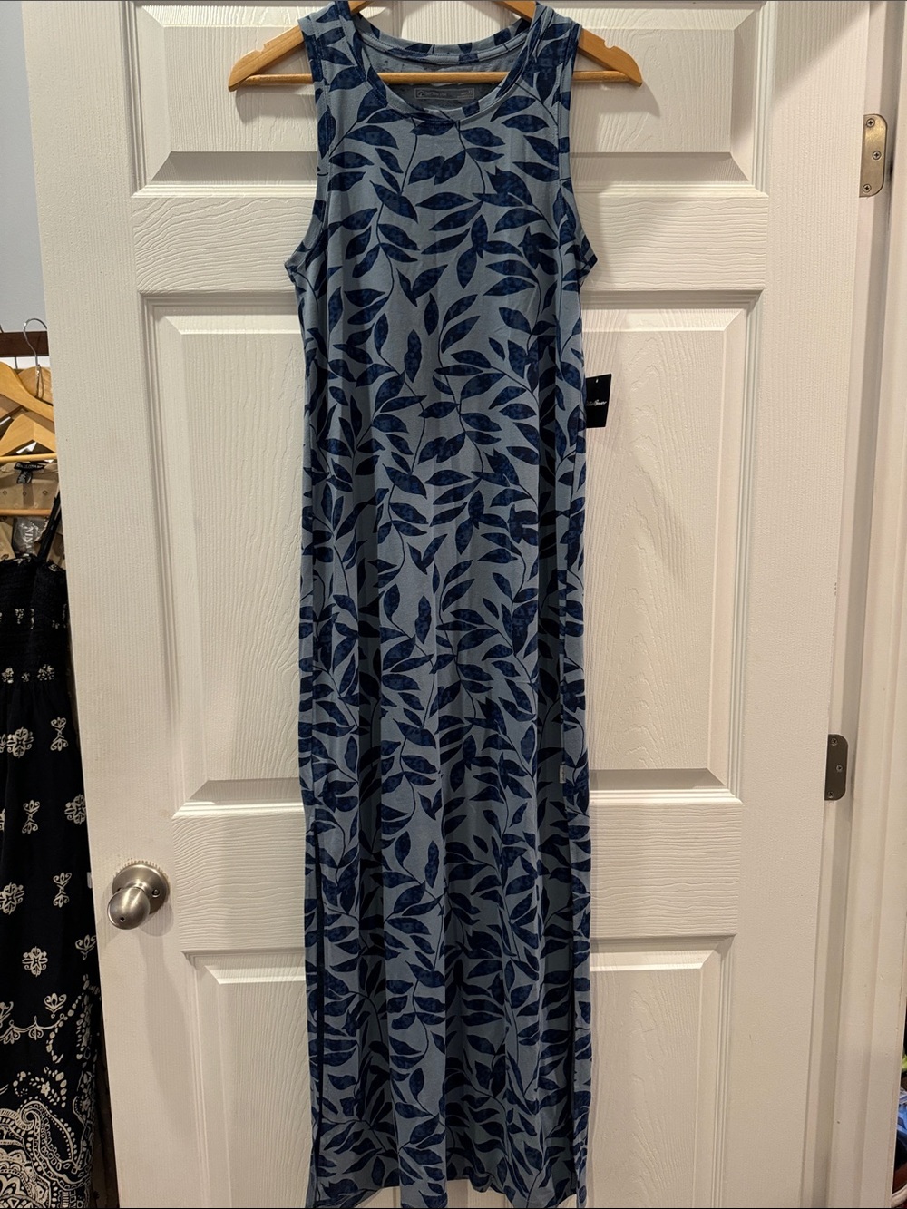 Eddie Bauer Navy Leaf-Print Sleeveless Maxi Dress